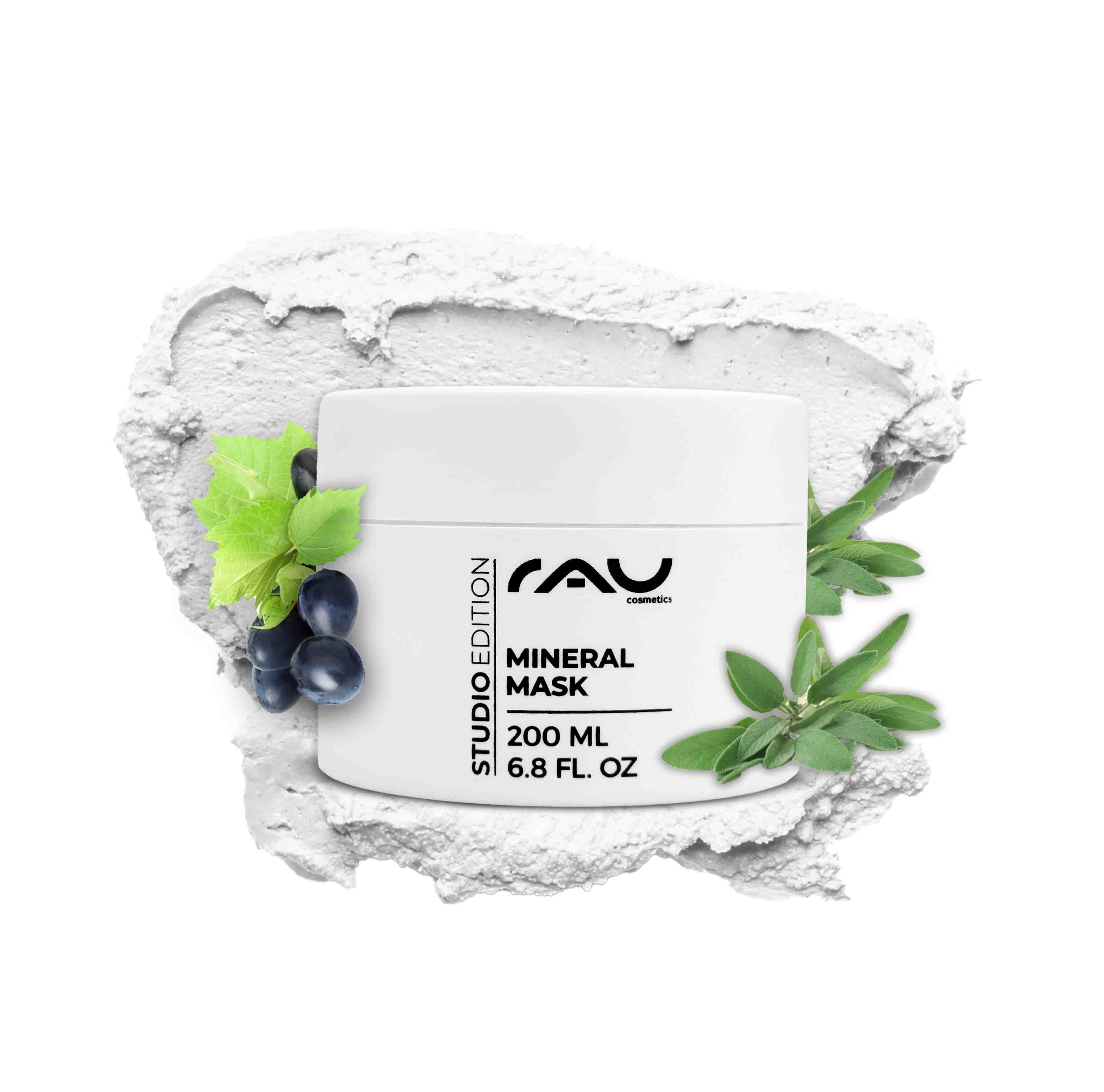 Mineral Mask 200 ml Masque matifiant pour le visage Mineralmaske von RAU Cosmetics in einem weißen Behälter mit grünen Blättern und dunklen Beeren, mit cremiger Textur im Hintergrund, die die Vorteile der Hautpflege für zu Akne neigende und empfindliche Haut hervorhebt.